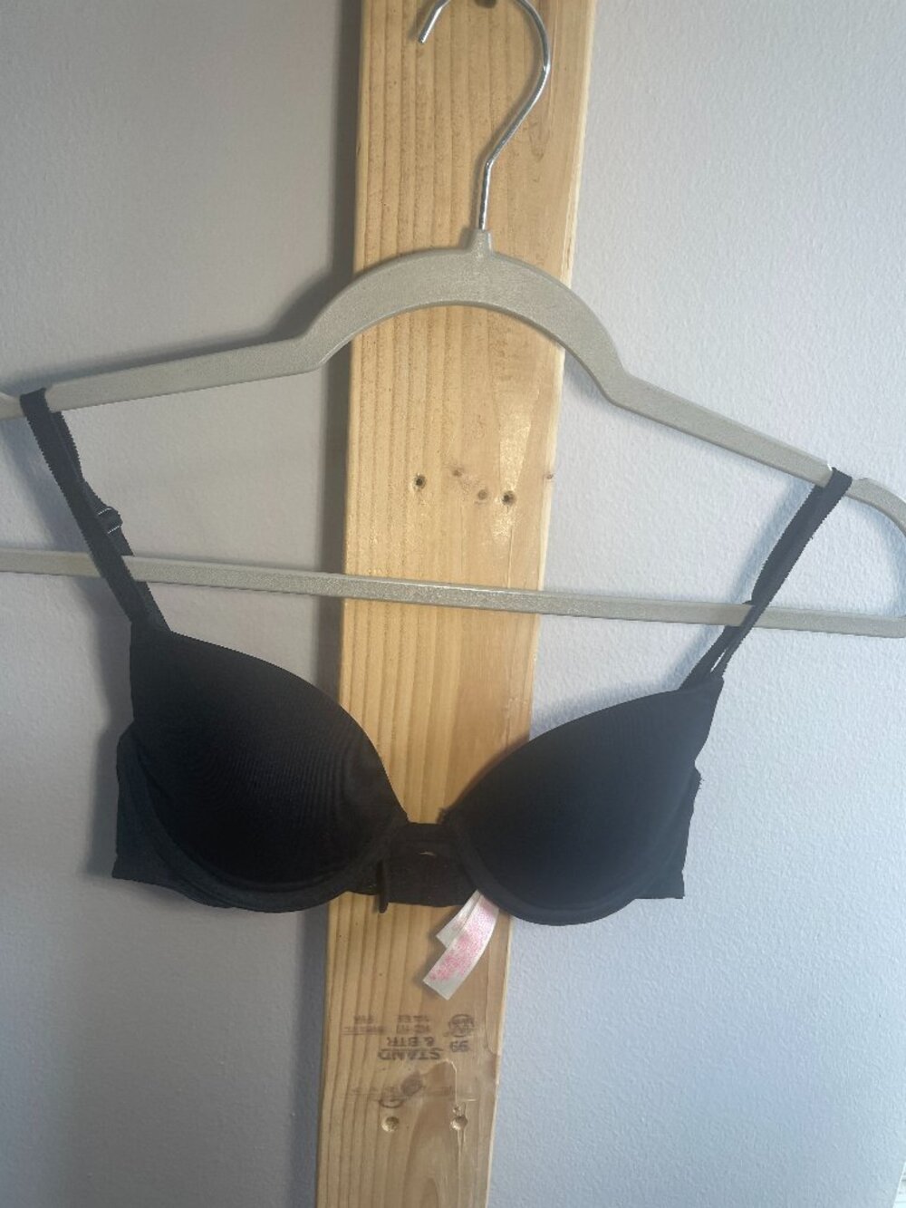 VS Pink Black T-Shirt Bra